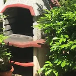 Garden Apartment Malinska